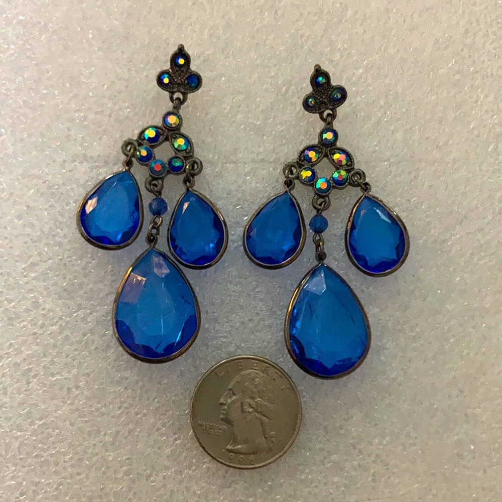 Pretty party earrings